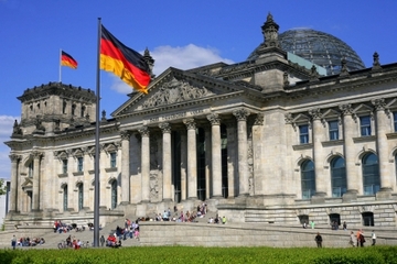 Јавни позив студентима да аплицирају за програм Феријалног рада у СР Њемачкој у 2020. год.
