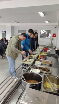 /uploads/attachment/vest/13967/studenti_na_doru%C4%8Dku_u_BEPRU__3_.jpg